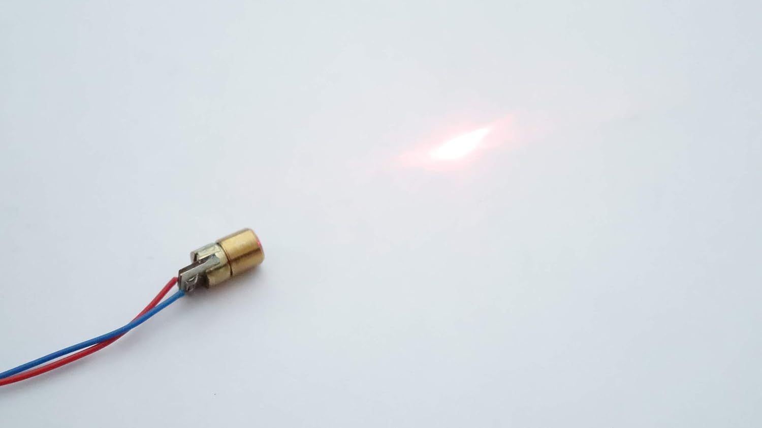 5PCS 5V Laser Diode Sensor, Copper Semiconductor Laser Tube, 6mm Outer Diameter, 14mm Length, Point-like Laser Head with Wire Leads - Image 4